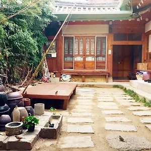 Gongsimga Hanok Seul